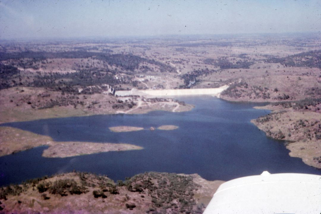 Pindari historic aerial from upstream
